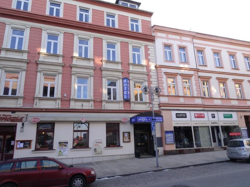 Hotel Tábor Kültér fotó